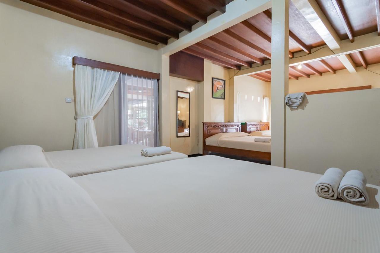 Samakta Guest House Lembang Exterior photo